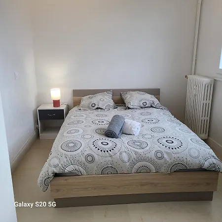 T4 Pour 6p - Balcon - Parking Gratuit - Fibre Appartamento Chambéry
