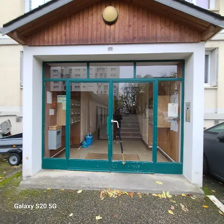 T4 Pour 6p - Balcon - Parking Gratuit - Fibre *