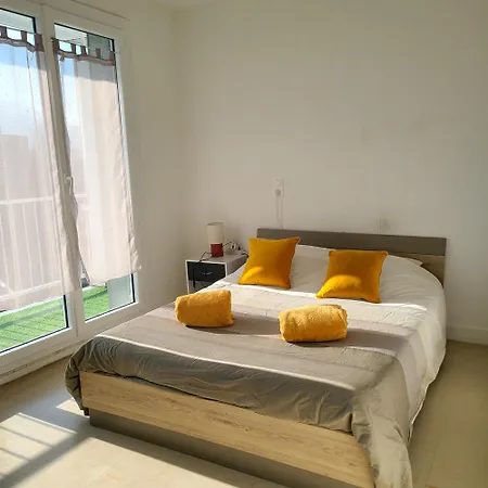 T4 Pour 6p - Balcon - Parking Gratuit - Fibre Chambéry